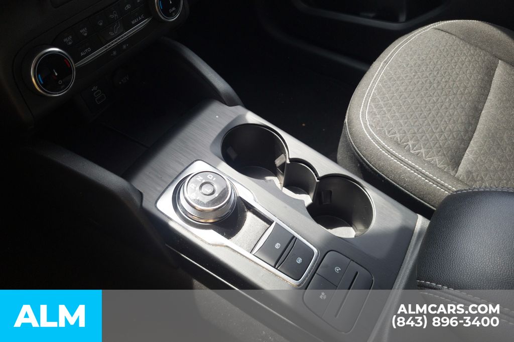 Used 2025 Gray Ford Active image 10
