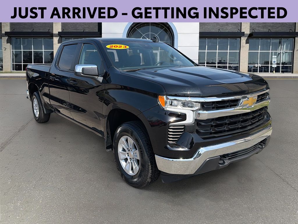 2023 Chevrolet Silverado 1500 LT Crew Cab 4WD