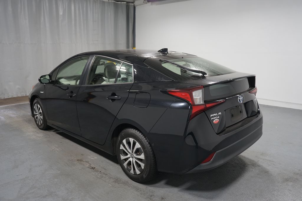 2019 Toyota Prius XLE 6