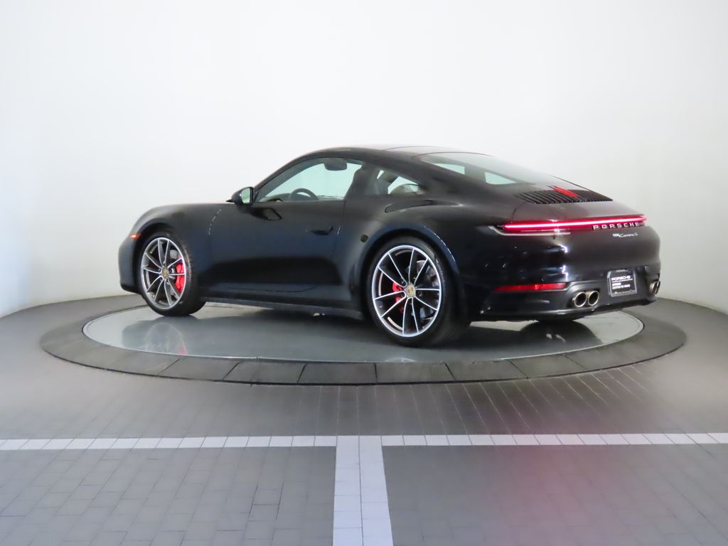 Thumbnail: 2020 Porsche 911 - 3