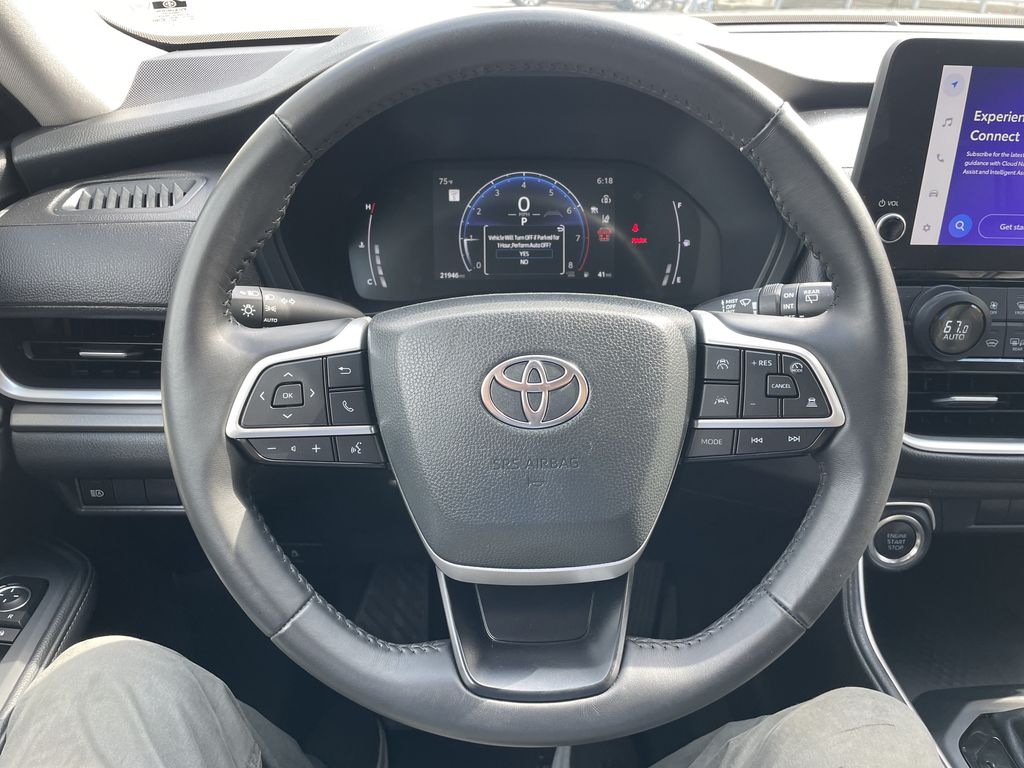 Used 2025 Toyota Grand Highlander SUV