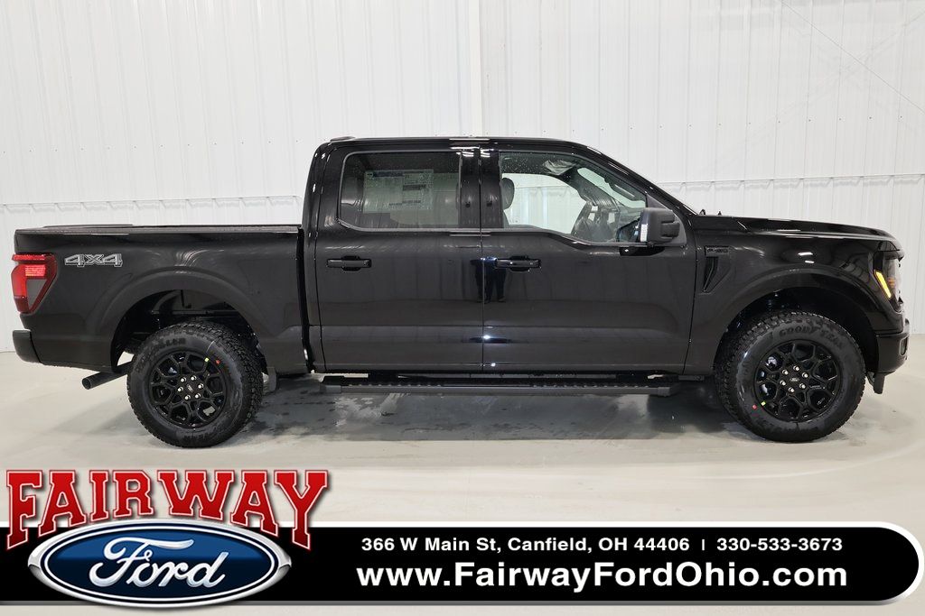 Agate Black Metallic 2025 Ford F-150 XLT SuperCrew 4WD Pickup Truck Four-Wheel Drive Automatic
