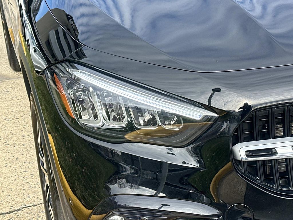 Thumbnail: 2025 Mercedes-Benz GLA - 4