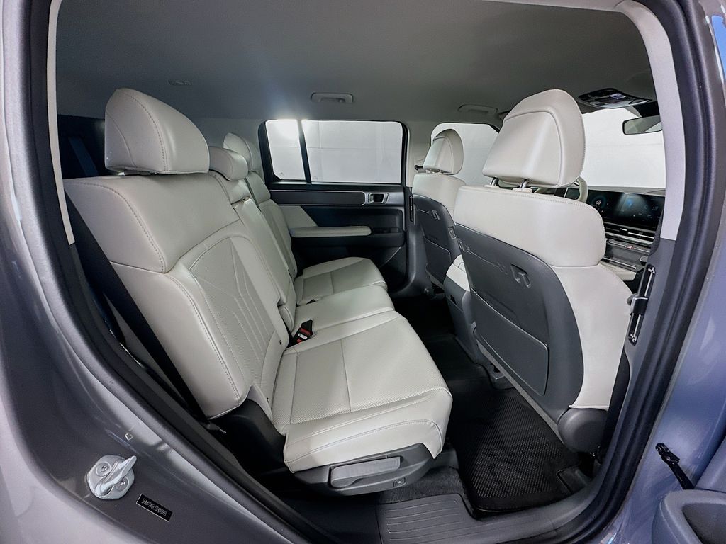 Thumbnail: 2025 Hyundai Santa Fe - 26