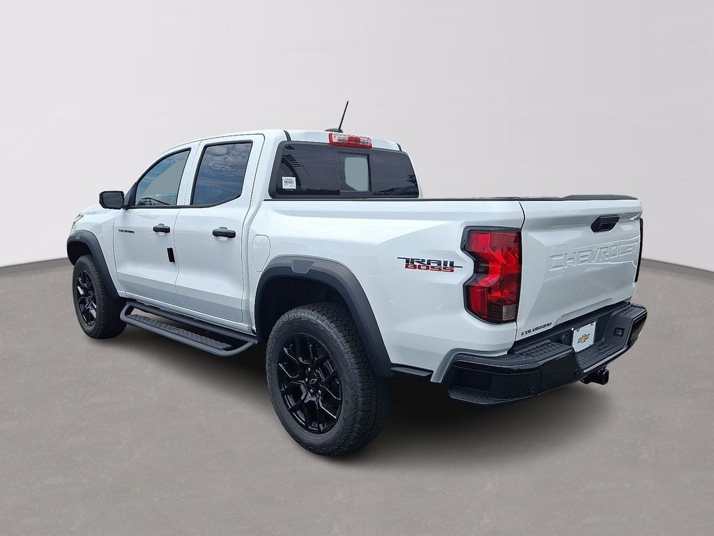Thumbnail: 2026 Chevrolet Colorado - 3