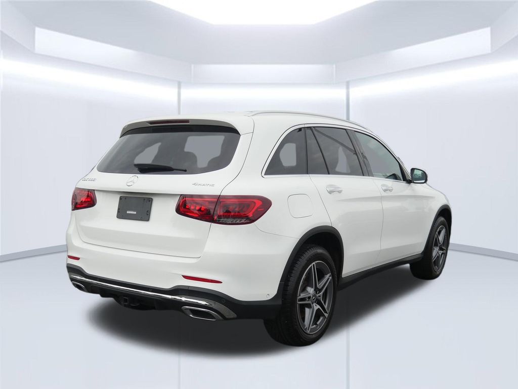 Thumbnail: 2022 Mercedes-Benz GLC - 5