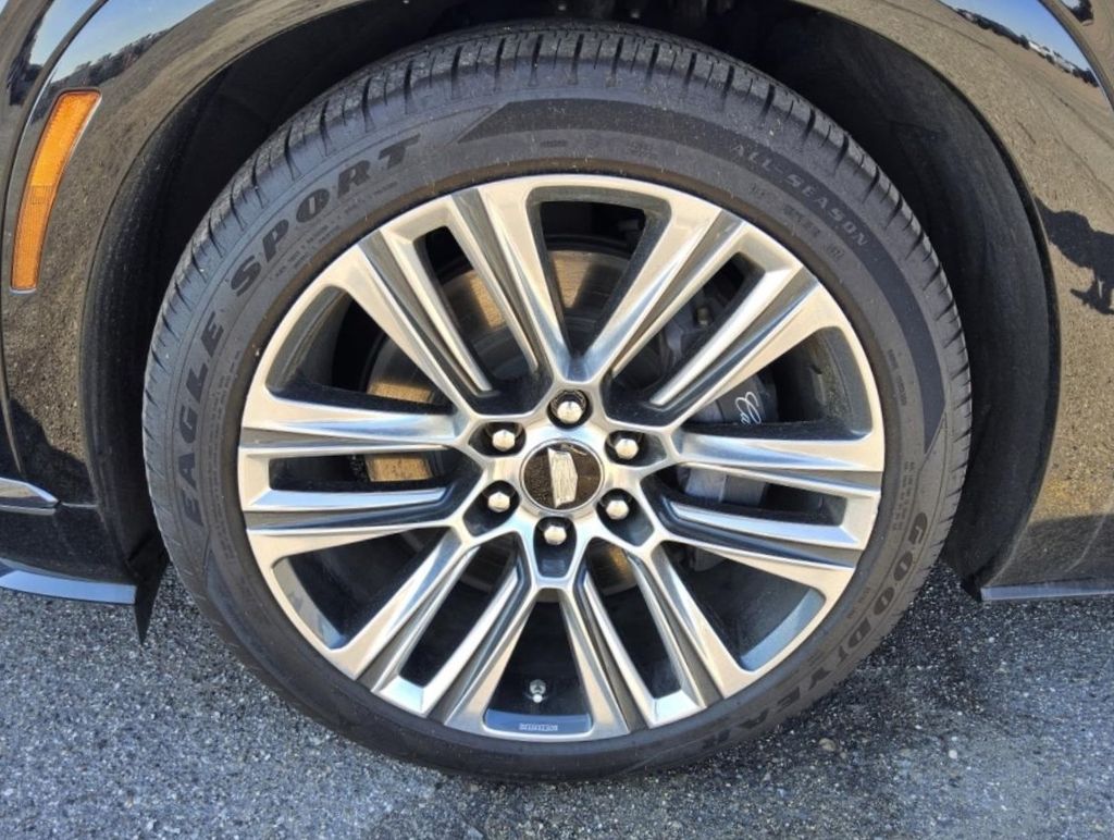 2026 Stellar Black Metallic Cadillac VISTIQ Platinum AWD SUV