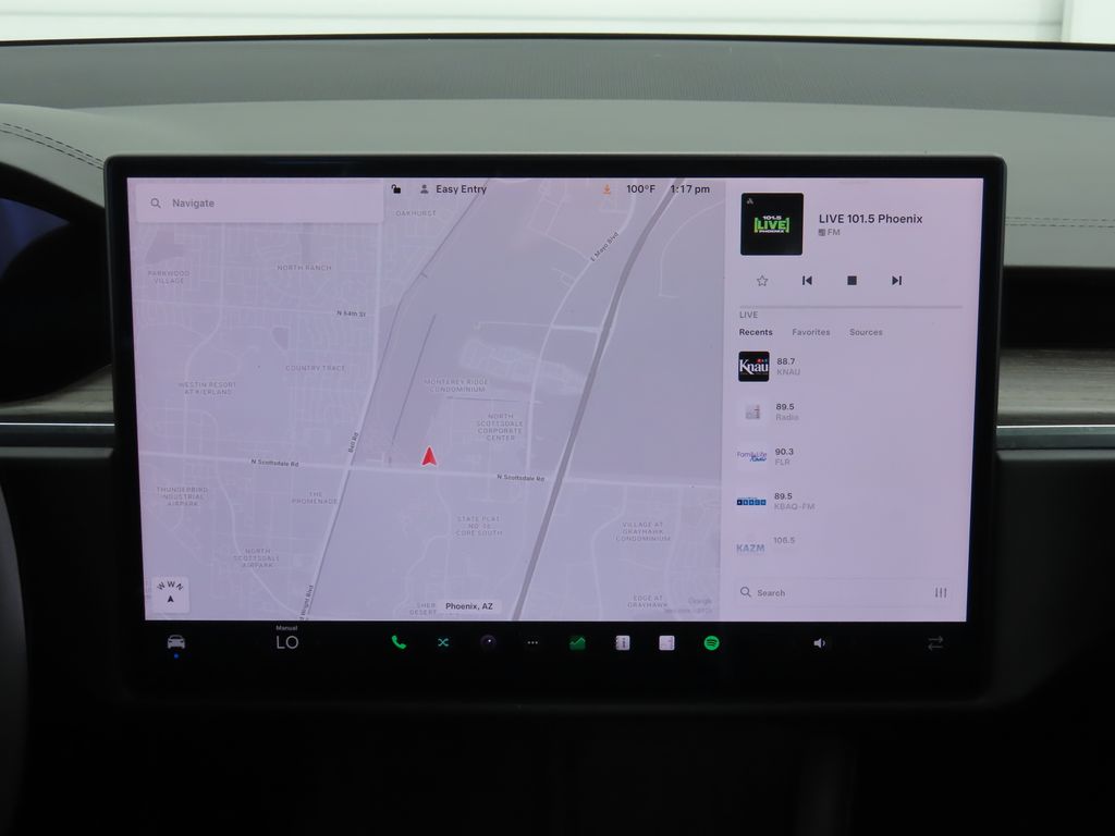 Thumbnail: 2023 Tesla Model X - 14