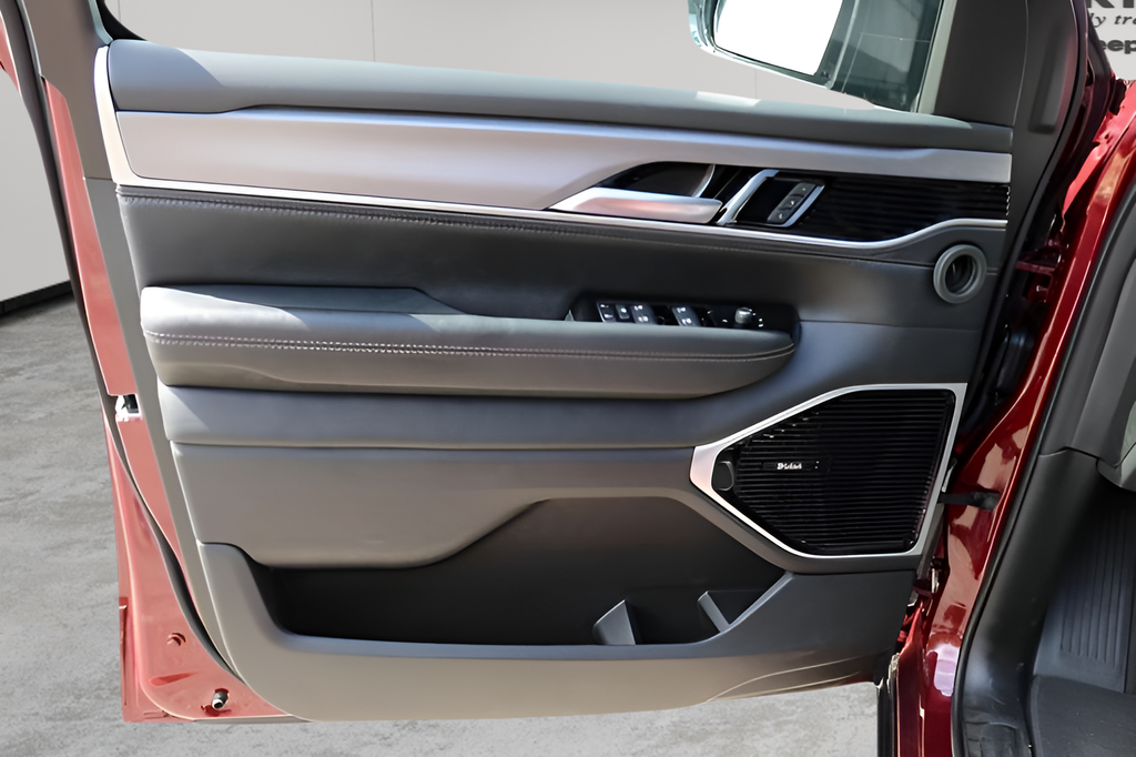 New Car 2025 Jeep Wagoneer  Series Iii For Sale Under $90,000 In Austin, Texas