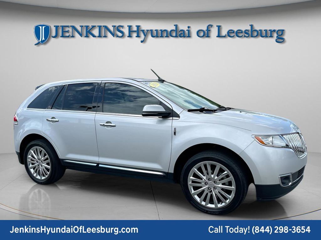 Ingot Silver Metallic 2013 Lincoln MKX FWD SUV / Crossover Front-Wheel Drive 6-Speed Automatic