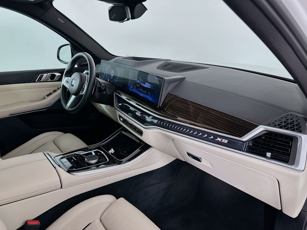 Thumbnail: 2024 BMW X5 - 29