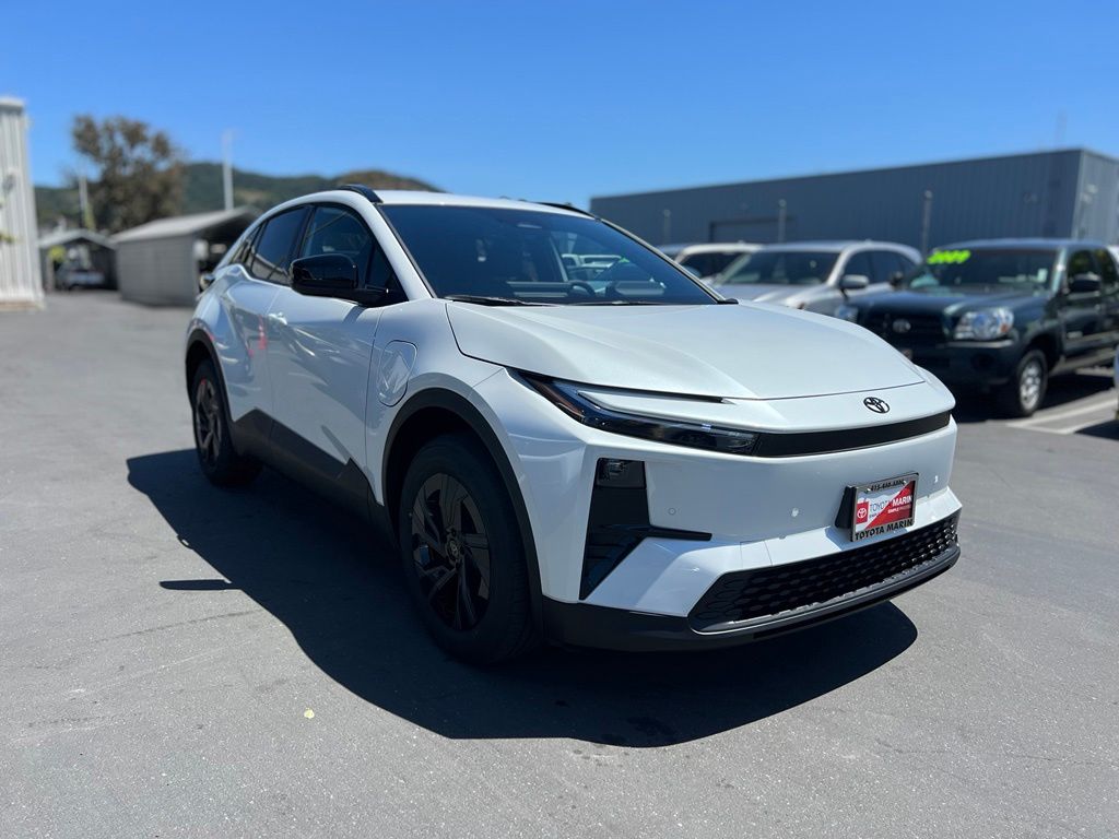 New 2026 Toyota C-HR SUV