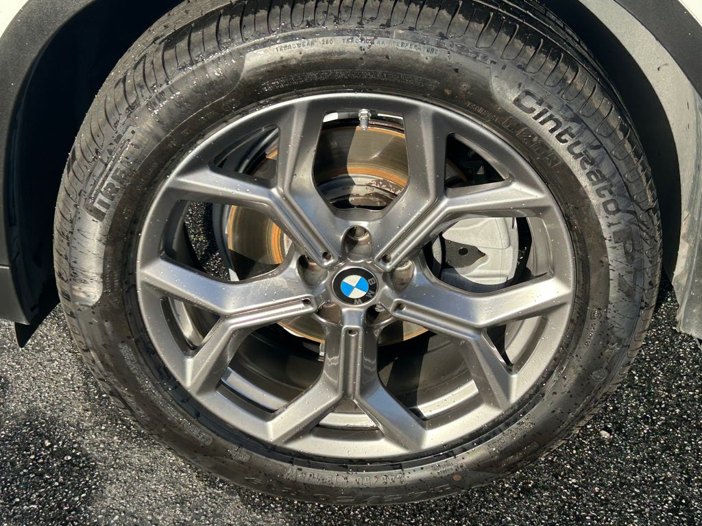 Thumbnail: 2023 BMW X3 - 9