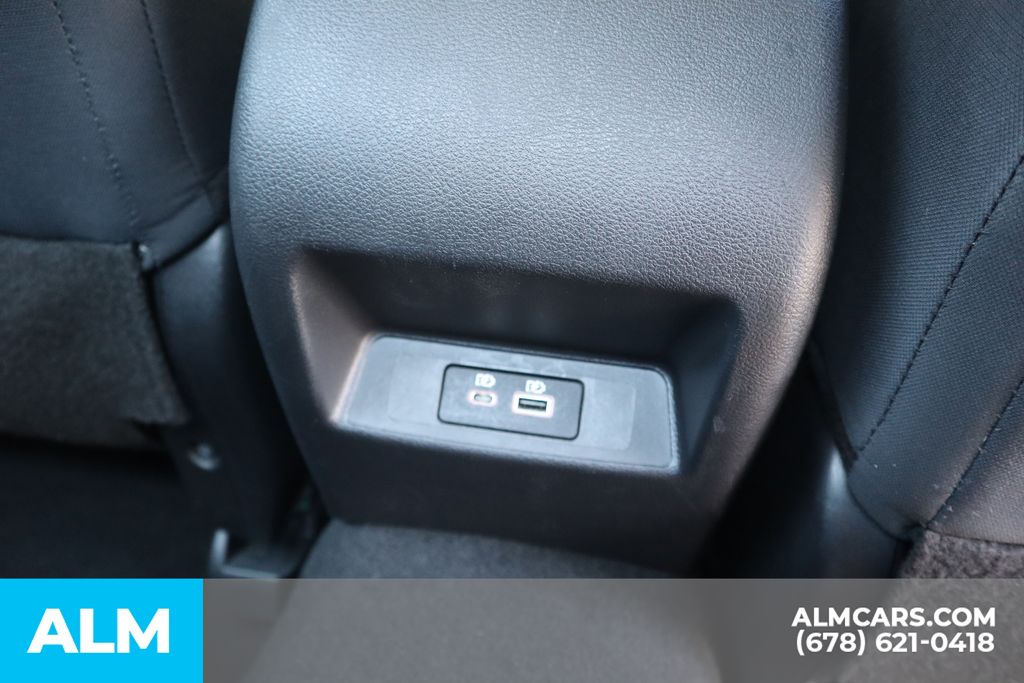 Used 2025 White Nissan 2.5 SV image 23