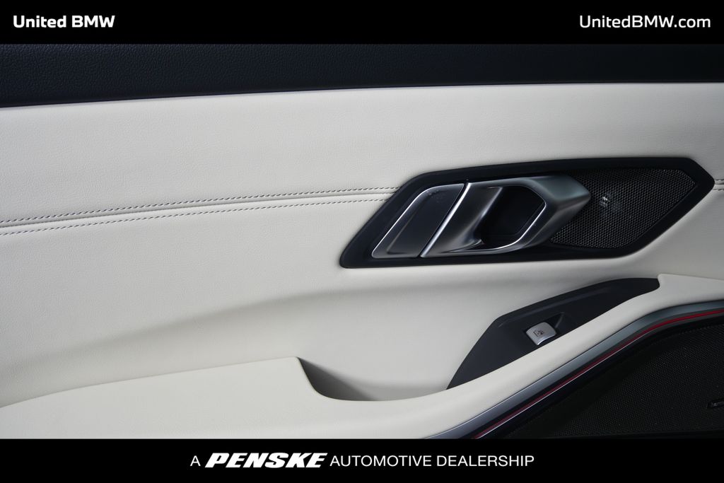 Thumbnail: 2026 BMW M3 - 16