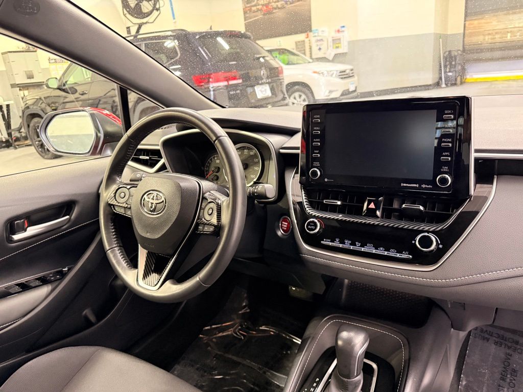 Thumbnail: 2021 Toyota Corolla - 31