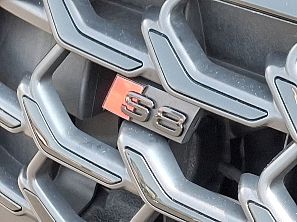 2022 Audi S8 4.0T 30