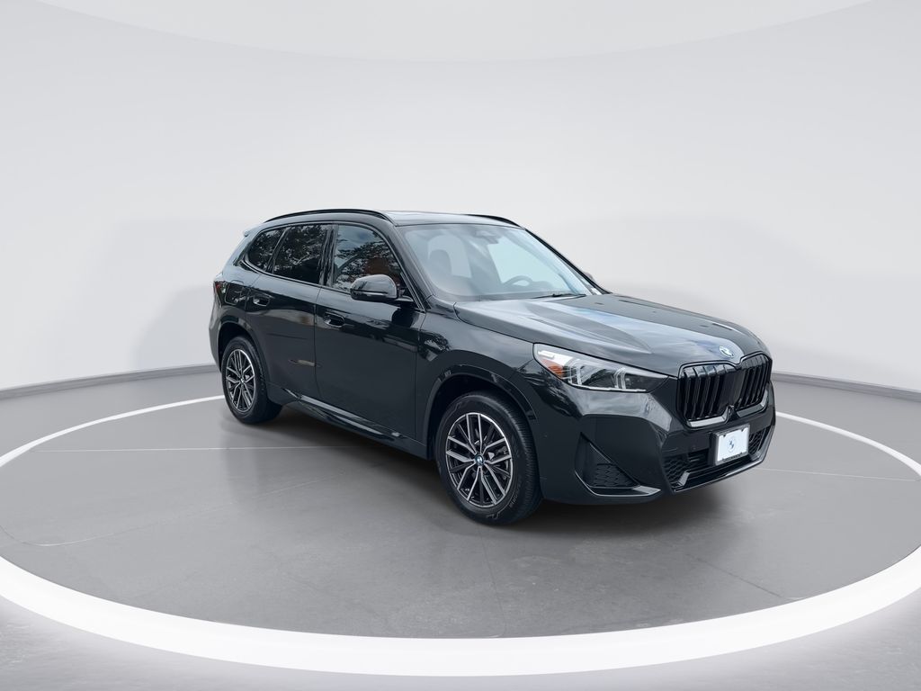 Thumbnail: 2025 BMW X1 - 2