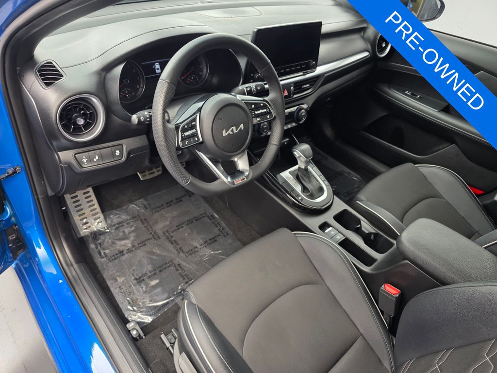 Used 2023 Blue Kia GT-Line image 10
