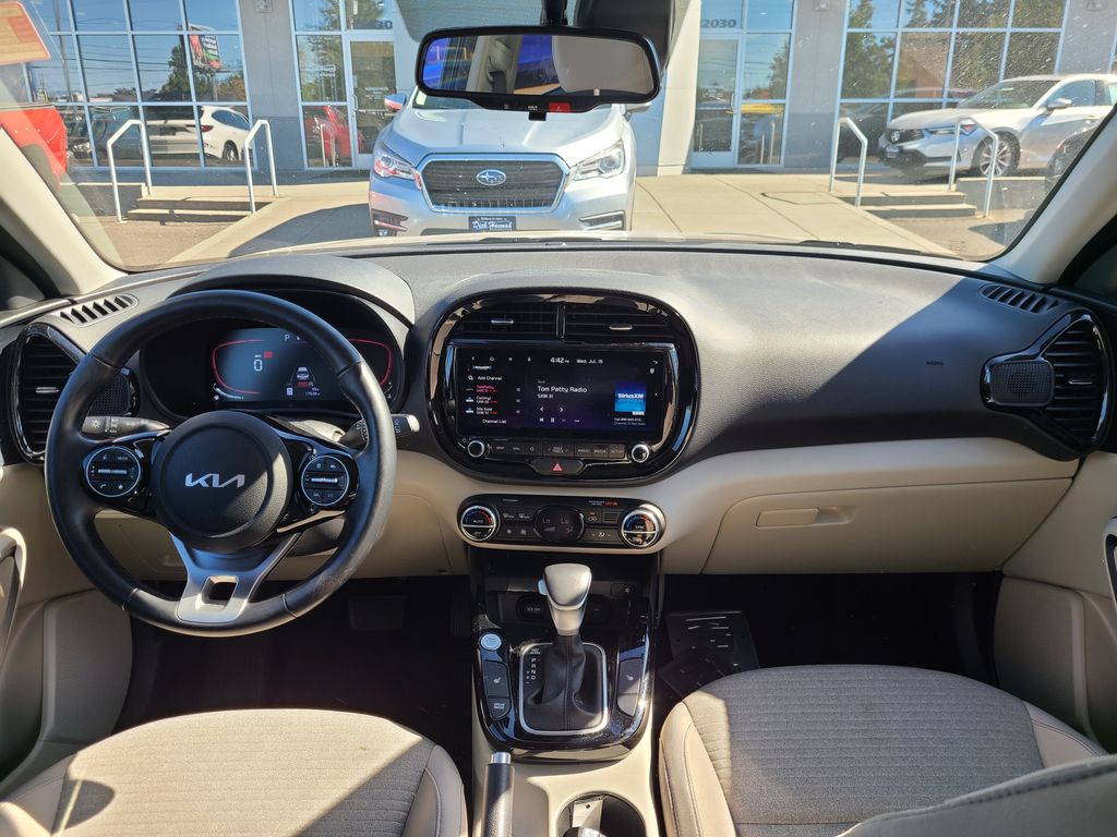 2023 Kia Soul EX