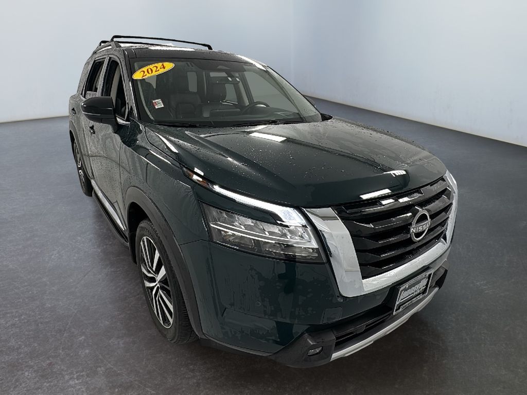 Obsidian Green Pearl/Super Black 2024 Nissan Pathfinder Platinum 4WD SUV / Crossover All-Wheel Drive 9-Speed Automatic