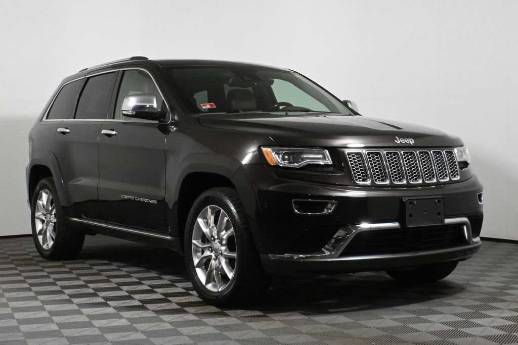 2016 Jeep Grand Cherokee Summit 9