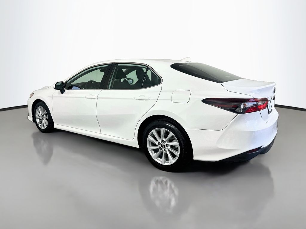 Thumbnail: 2022 Toyota Camry - 7