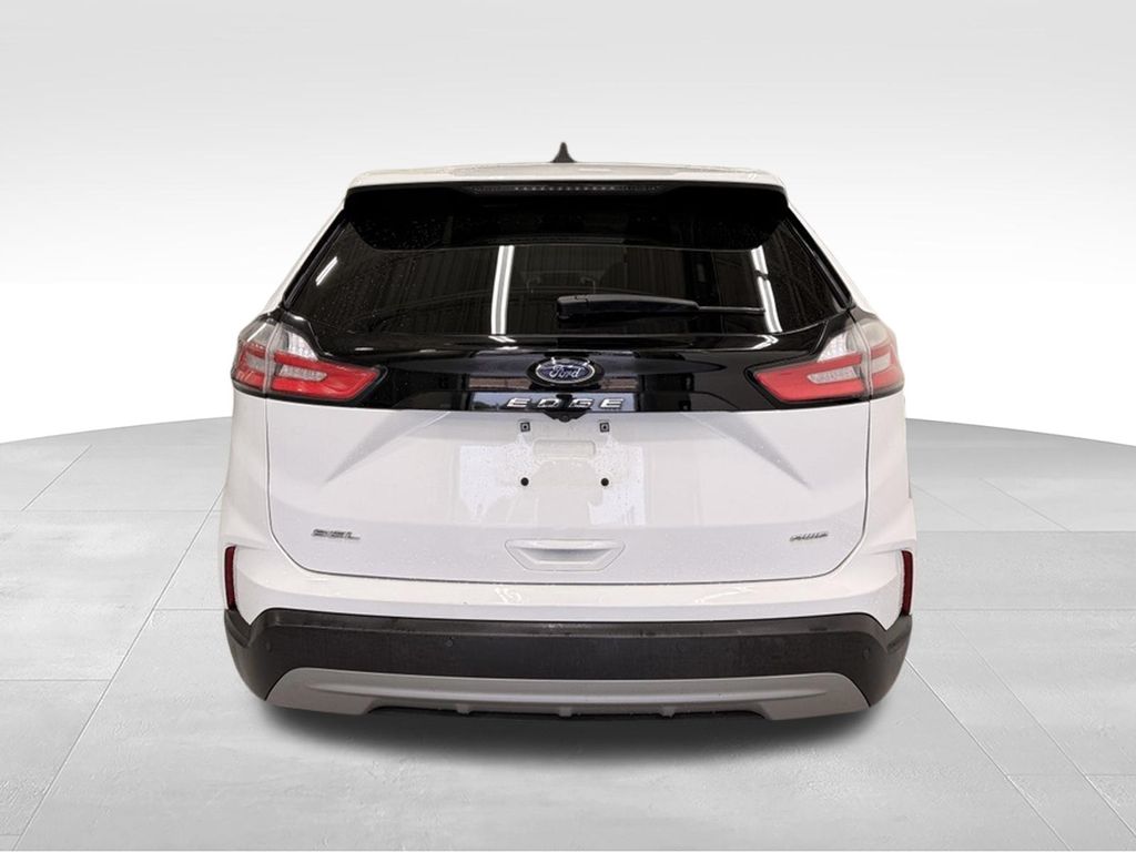 Thumbnail: 2024 Ford Edge - 4