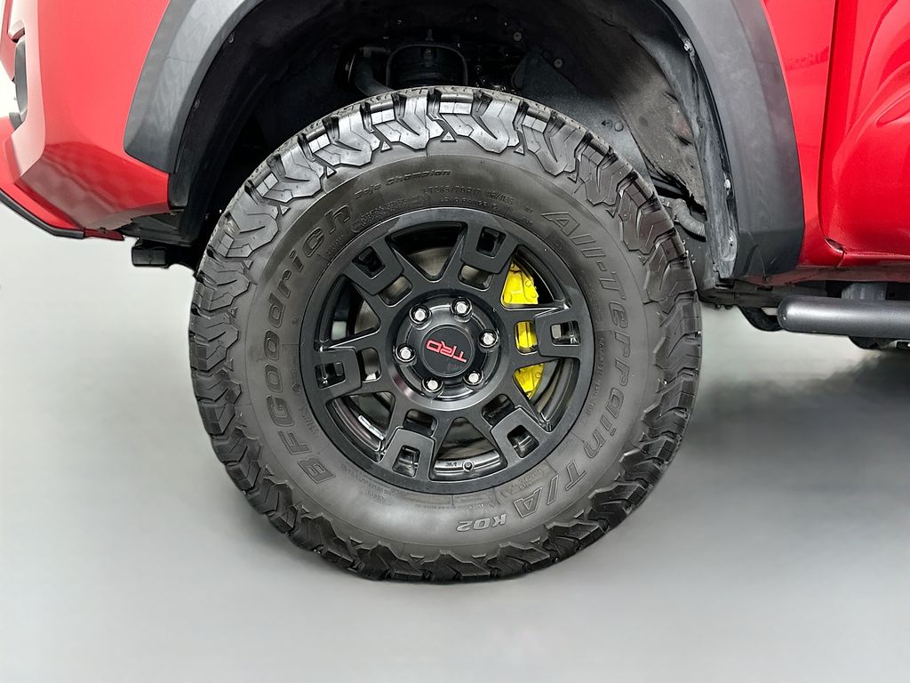 Thumbnail: 2022 Toyota Tacoma - 29