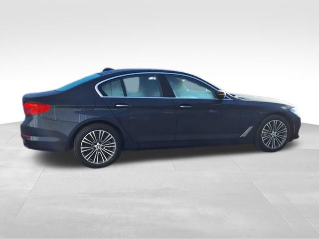 2017 BMW 5 Series 540i xDrive 8