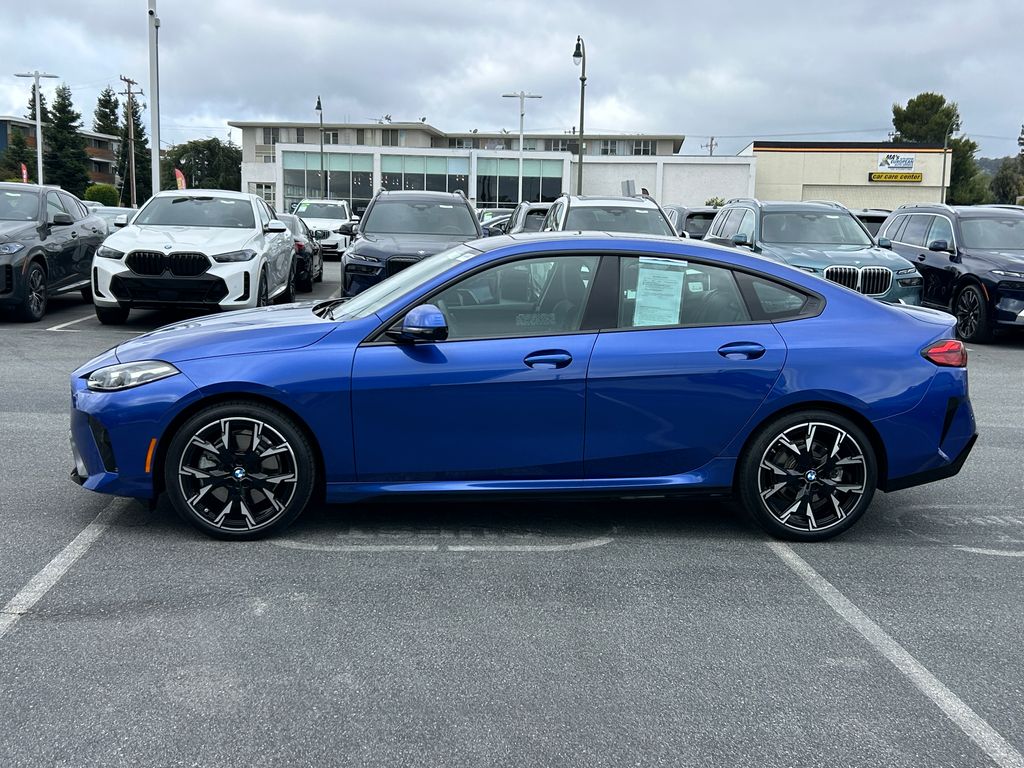 Thumbnail: 2026 BMW 2 Series - 2