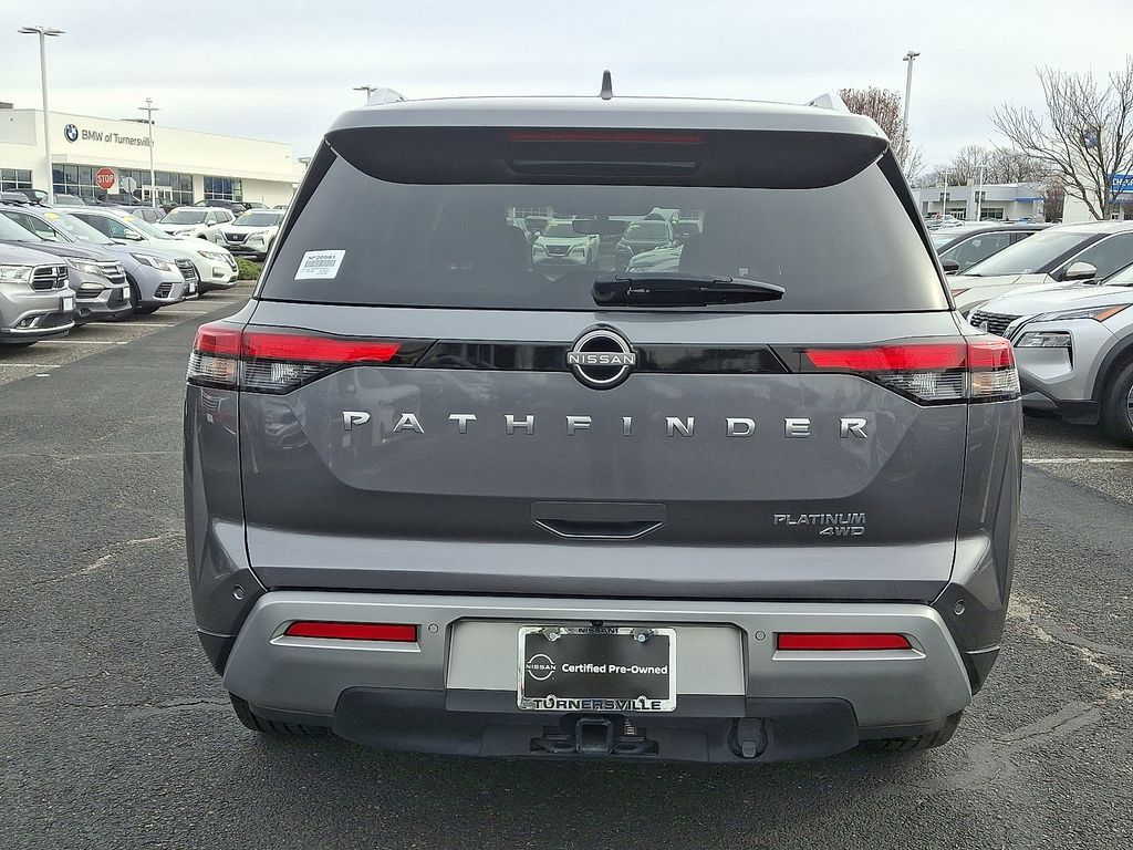 Thumbnail: 2023 Nissan Pathfinder - 5