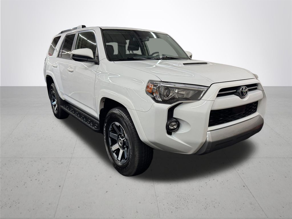 2024 Toyota 4Runner TRD Off-Road