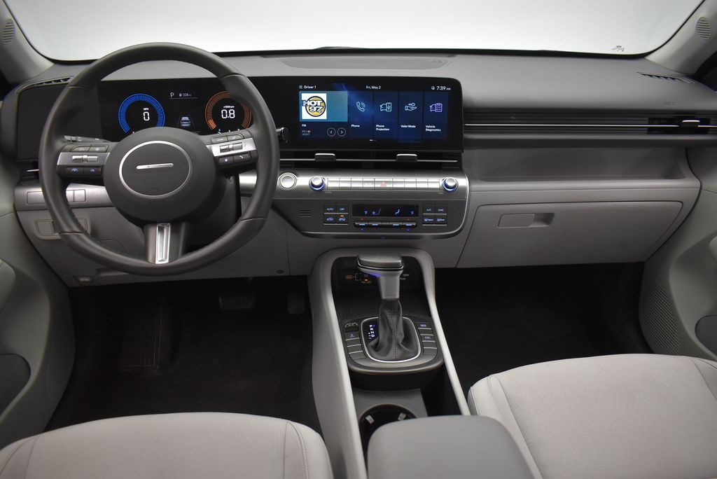 2025 Hyundai Kona SEL 26