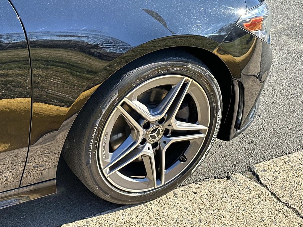 Thumbnail: 2022 Mercedes-Benz CLA - 18