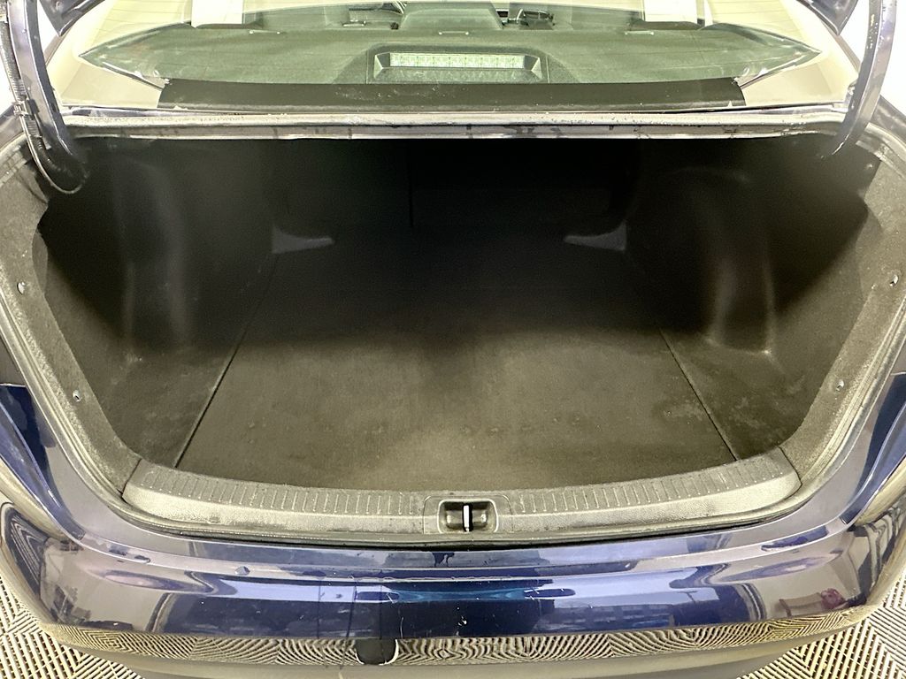 Thumbnail: 2024 Toyota Corolla - 25