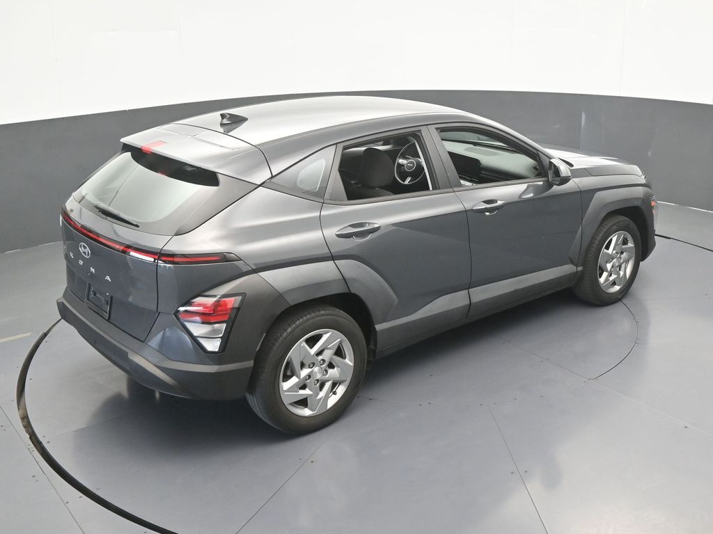 Used 2024 Ecotronic Gray Pearl Hyundai SE image 53