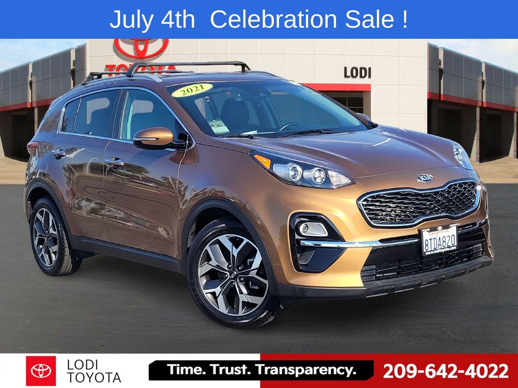 Red (Burnished Copper) 2021 Kia Sportage SUV / Crossover Front-Wheel Drive 6-Speed Automatic Overdrive
