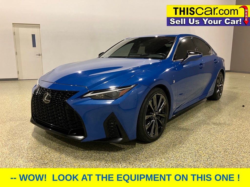 2023 Lexus IS 350 F SPORT photo 3