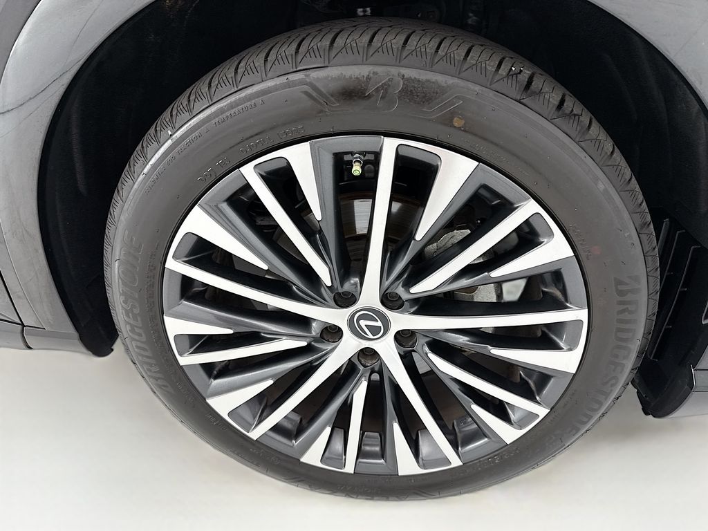 Thumbnail: 2023 Lexus RX - 31