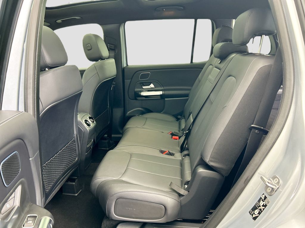 Thumbnail: 2025 Mercedes-Benz GLB - 19