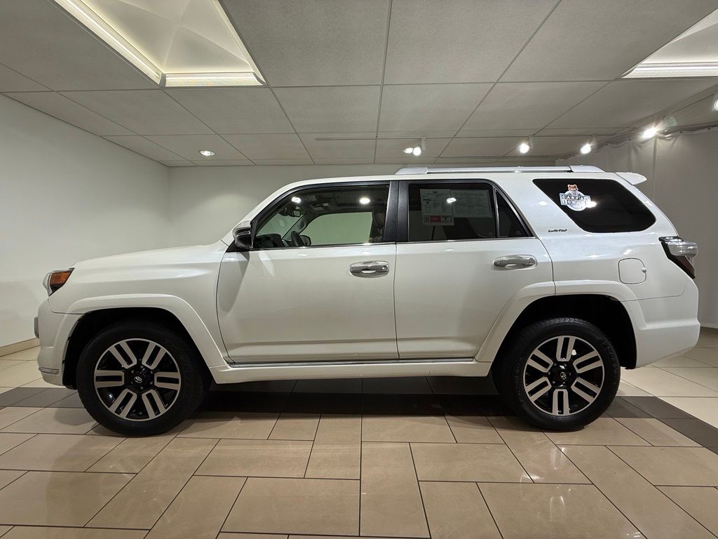 Thumbnail: 2020 Toyota 4Runner - 2