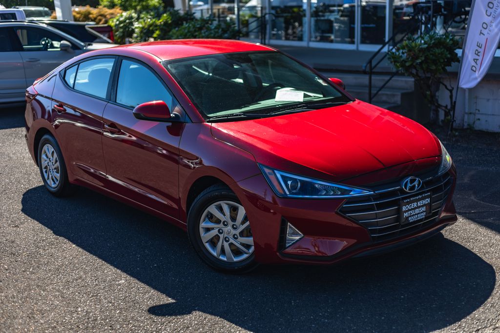 2020 Hyundai Elantra SE thumbnail 2