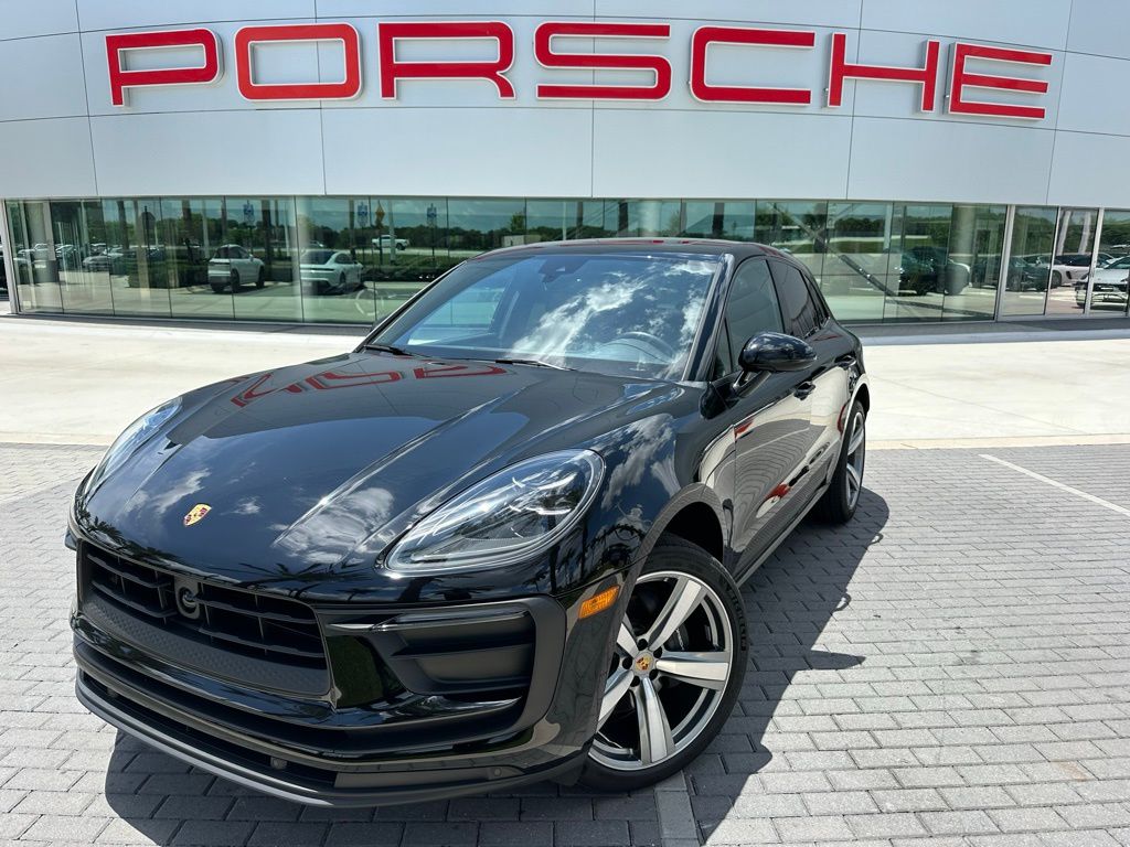 2025 Porsche Macan  Hero Image