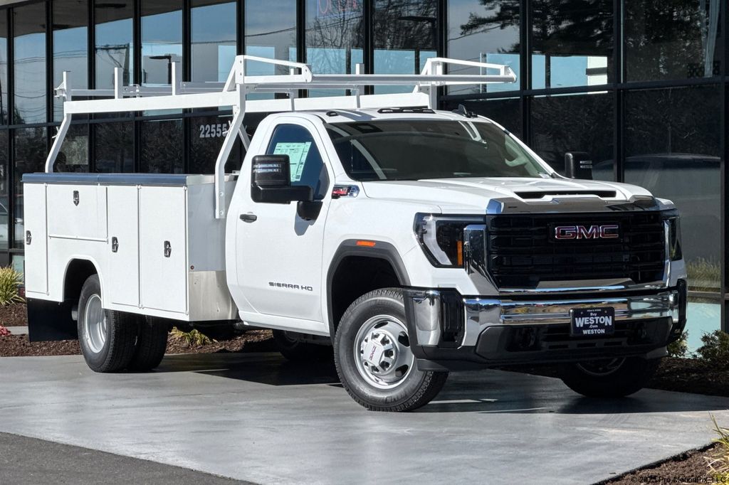new 2026 GMC Sierra 3500HD car, priced at $83,028