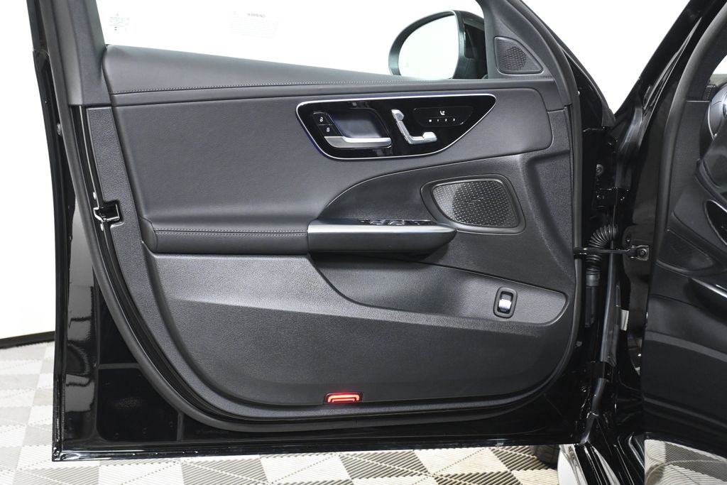 2025 Mercedes-Benz C-Class C 300 20