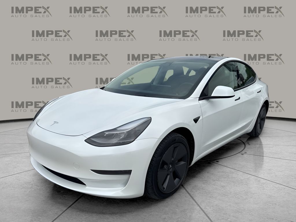 2023 Tesla Model 3 -'s photo