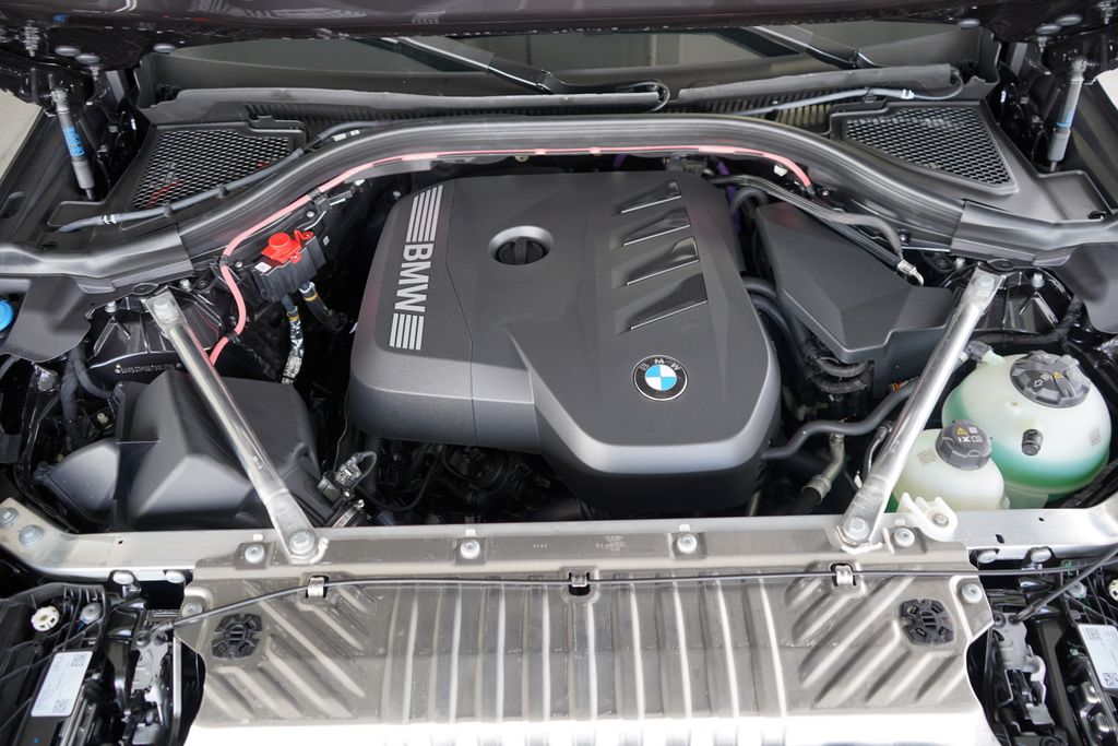Thumbnail: 2026 BMW X3 - 21