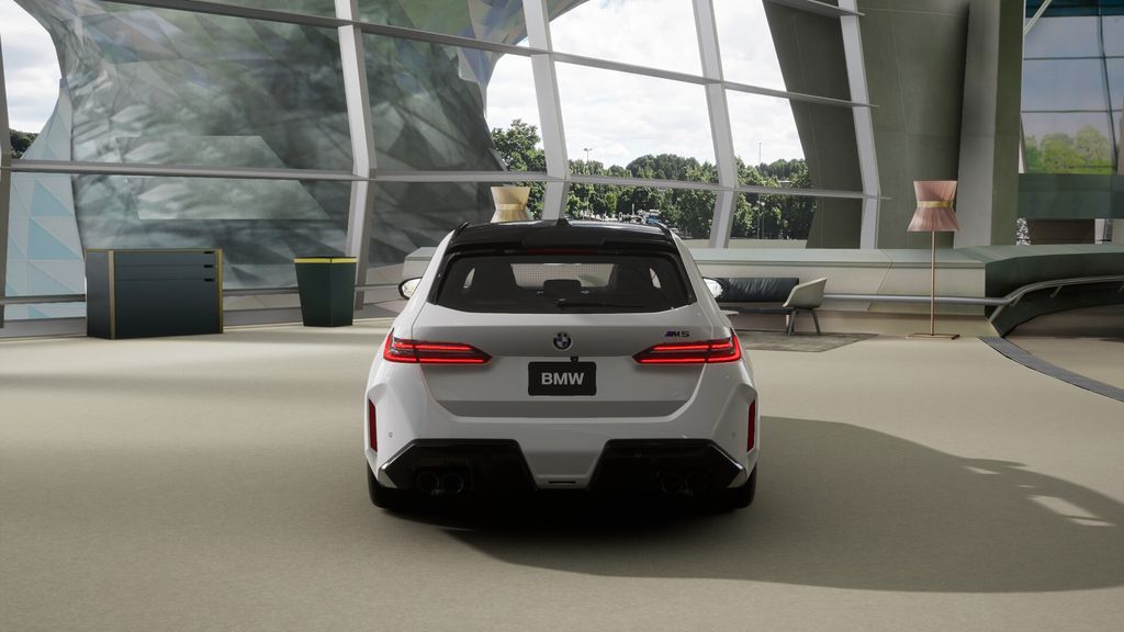 Thumbnail: 2026 BMW M5 - 5