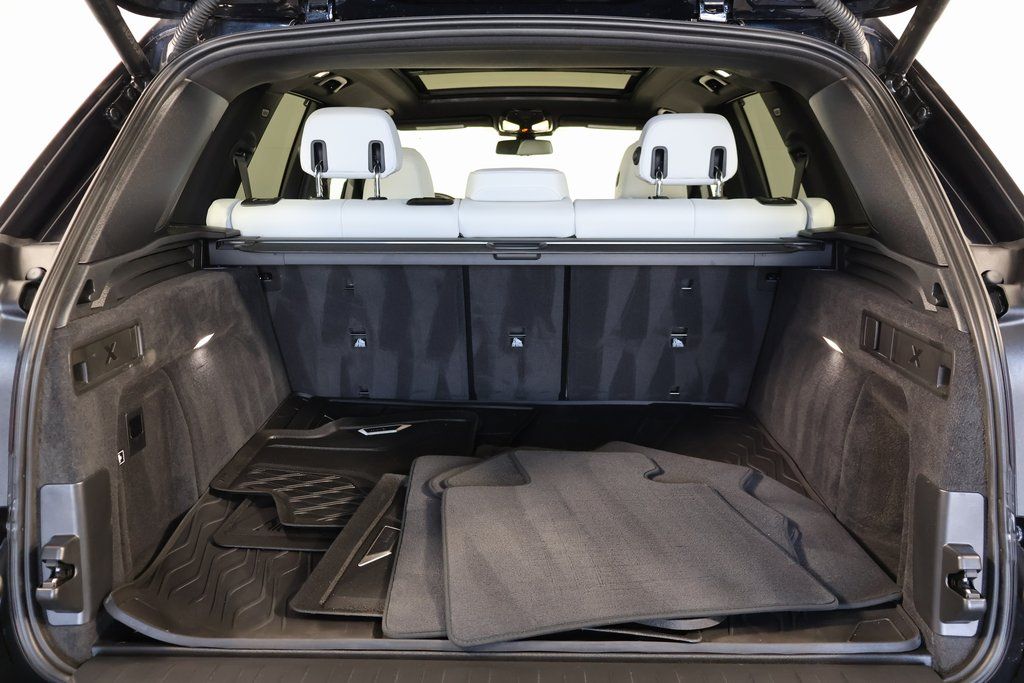 Thumbnail: 2023 BMW X5 - 14